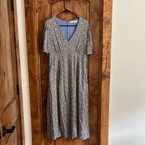 Floral V-Neck Women's dress! Downeast